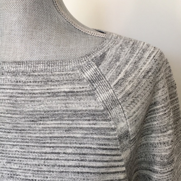 Lou & Grey Spacedye Hi-Lo Hem Pullover Sweater, size Medium 🖤 - Picture 5 of 13